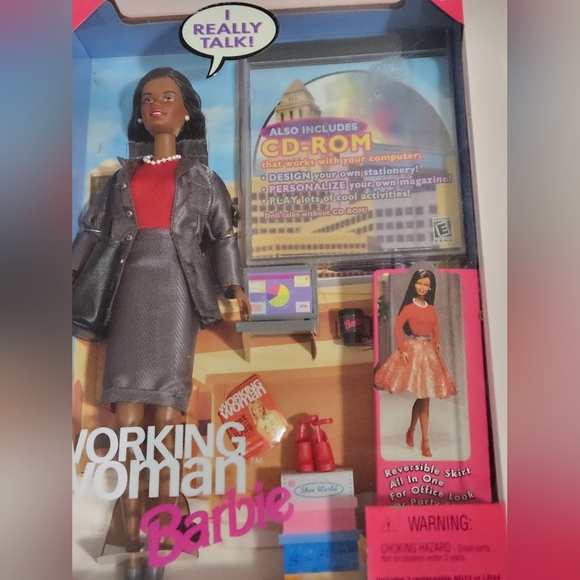 1999 Working Woman Barbie (Vintage Doll) 140 - Picture 10 of 14